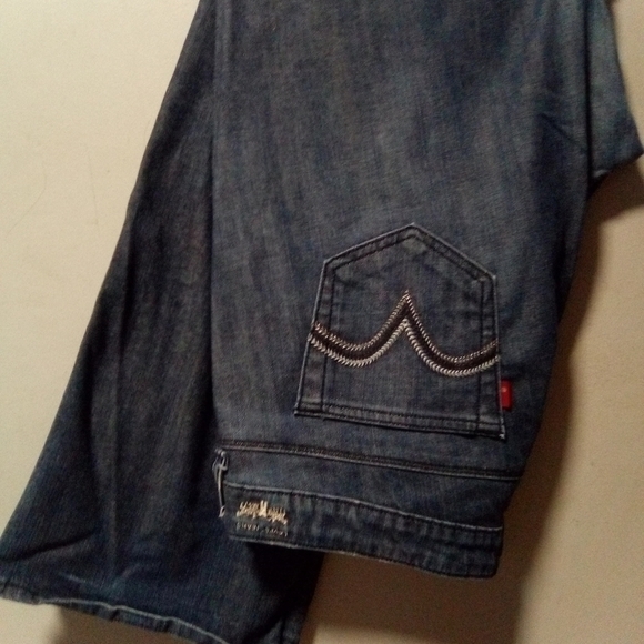 LEVI low-rise boot cut 545 vintage women's jeans. Size 24. (40X32) - Picture 14 of 15